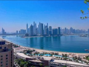 1BR Palm Jumeirah - Rooftop Pool & Beach Access